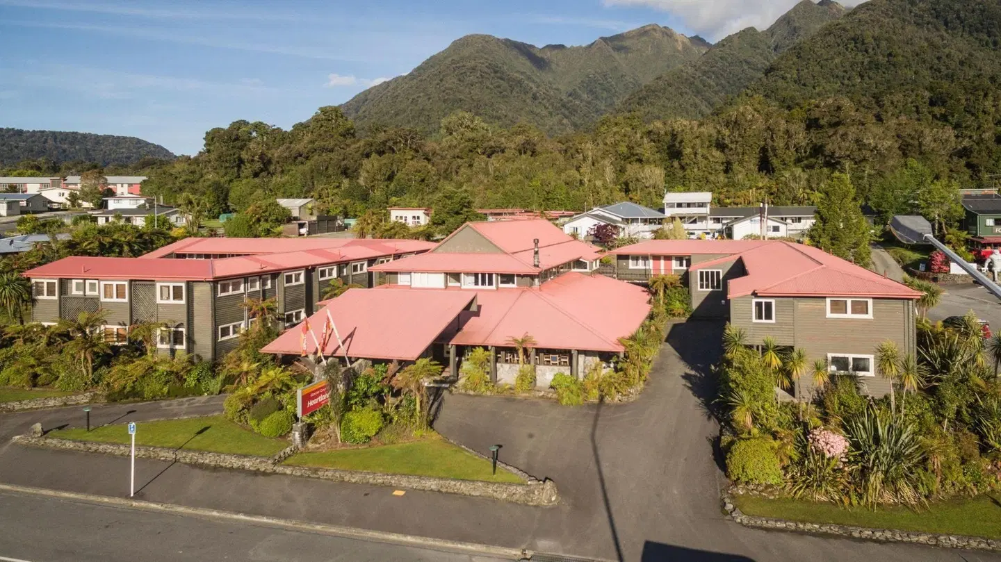 Heartland Hotel Glacier Country SPORTS_AND_LEISURE