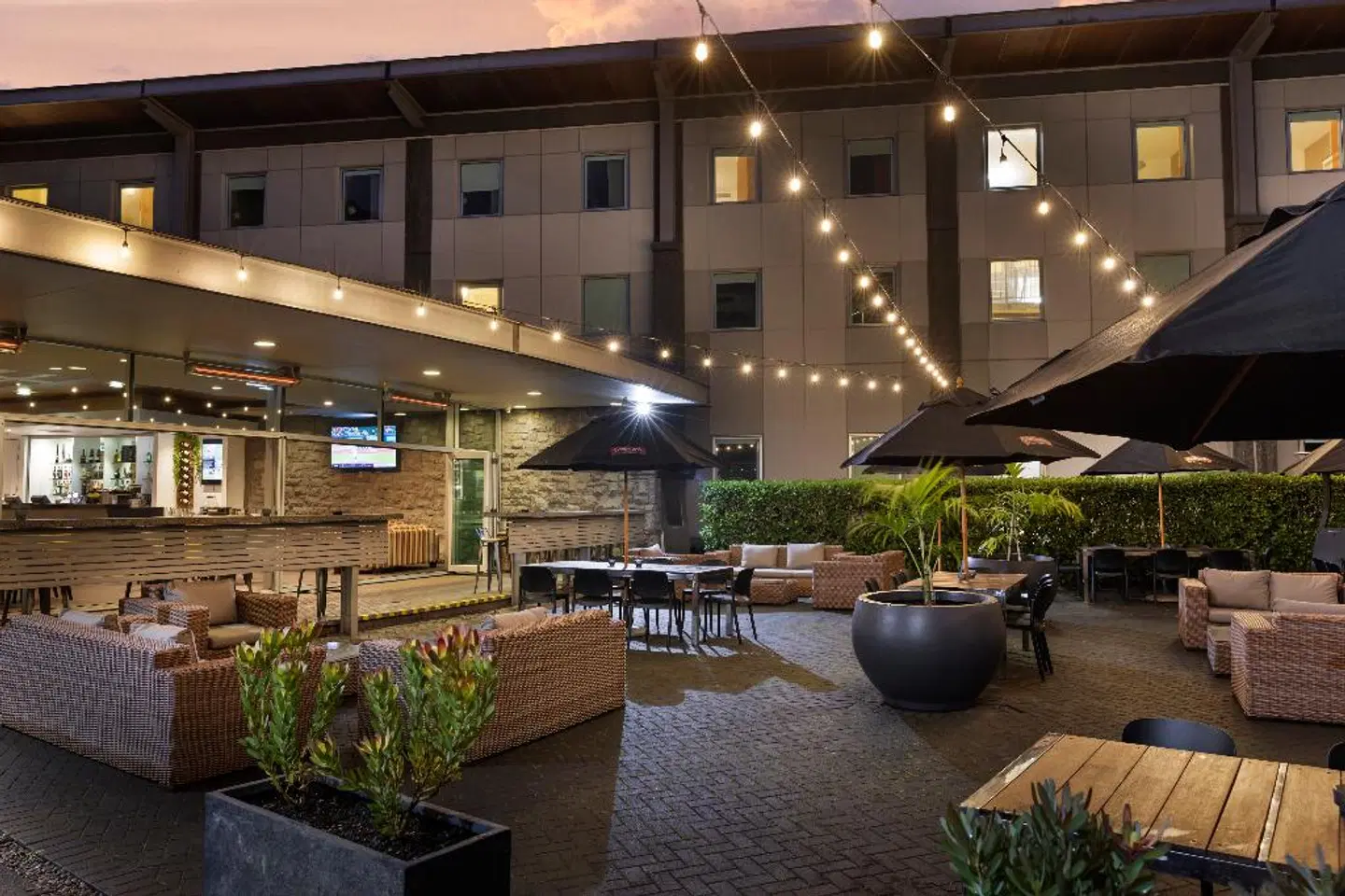 Novotel Auckland Ellerslie EXTERIOR