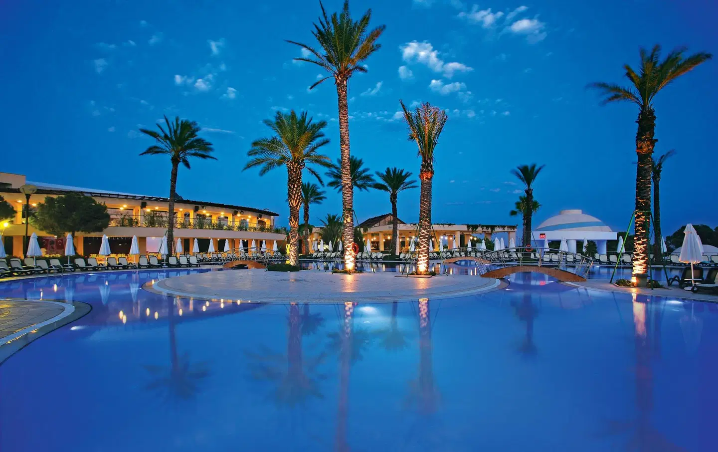 Limak Atlantis De Luxe Hotel & Resort EXTERIOR