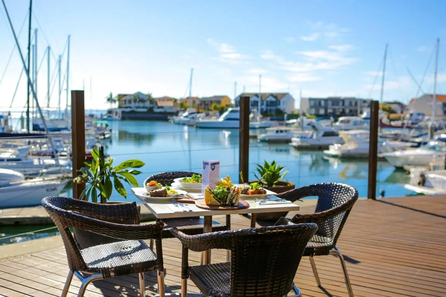 Marina Hotel Restaurant