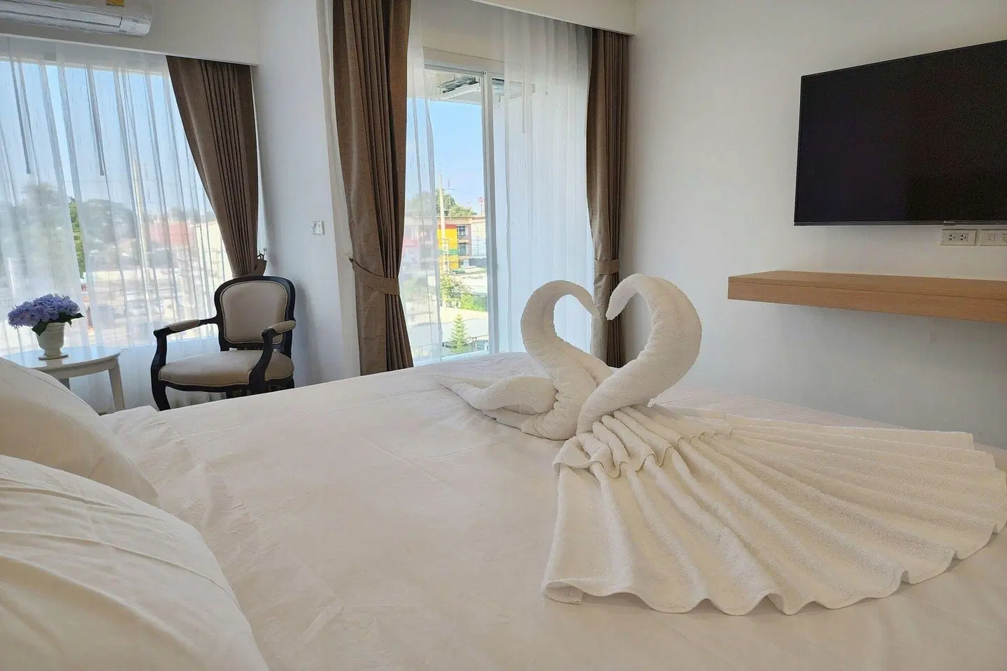 Arsh Boutique Hotel ROOM_EXAMPLE
