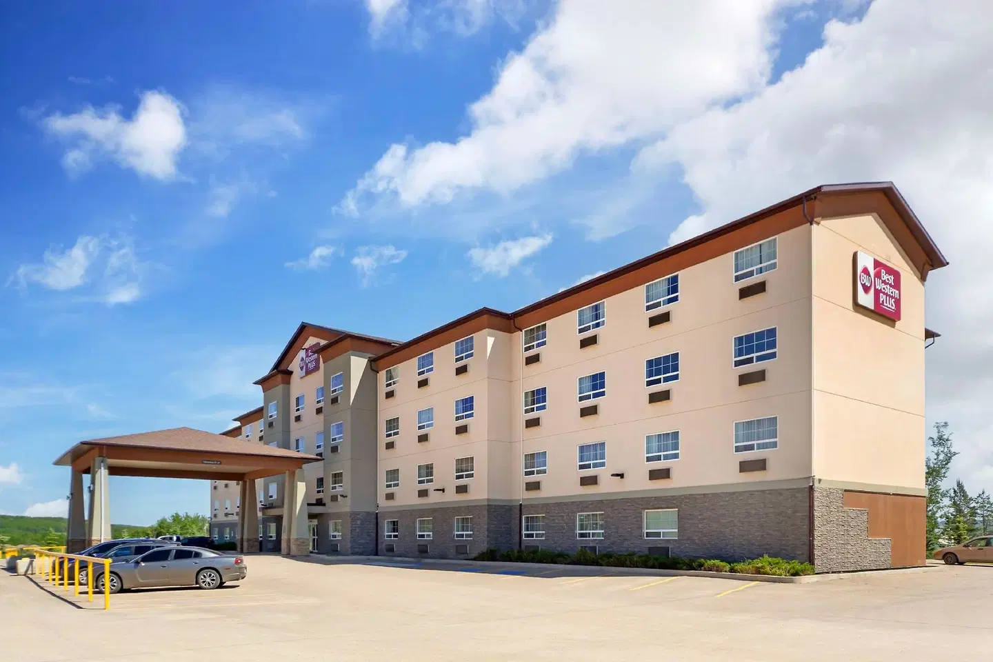 Best Western Plus Peace River Hotel & Suites EXTERIOR