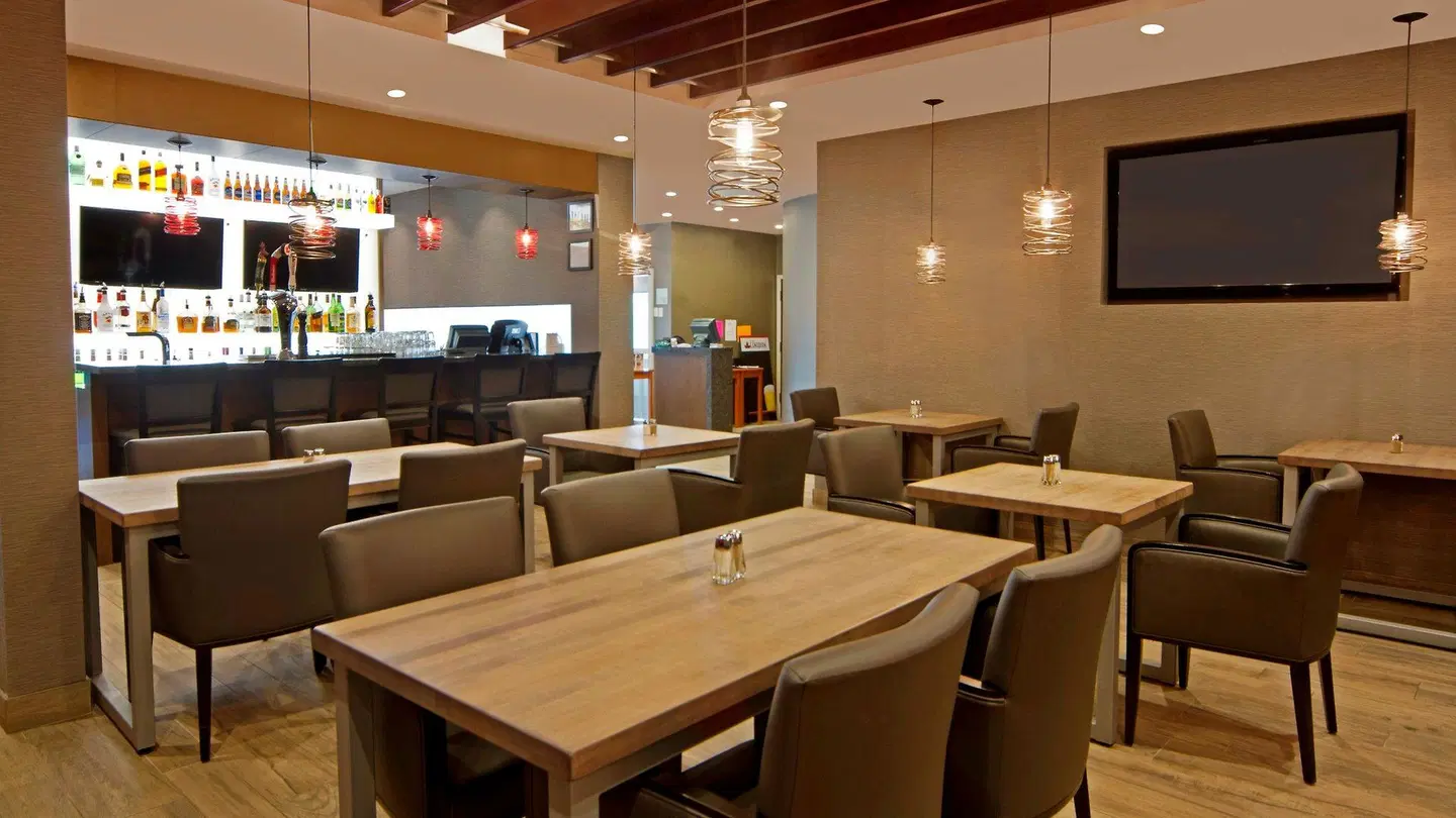 Holiday Inn Calgary Airport by IHG Konferenz