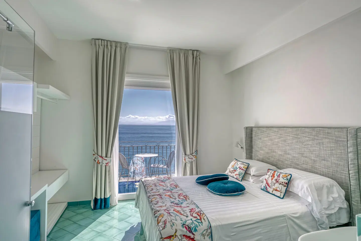 Cetus ROOM_EXAMPLE