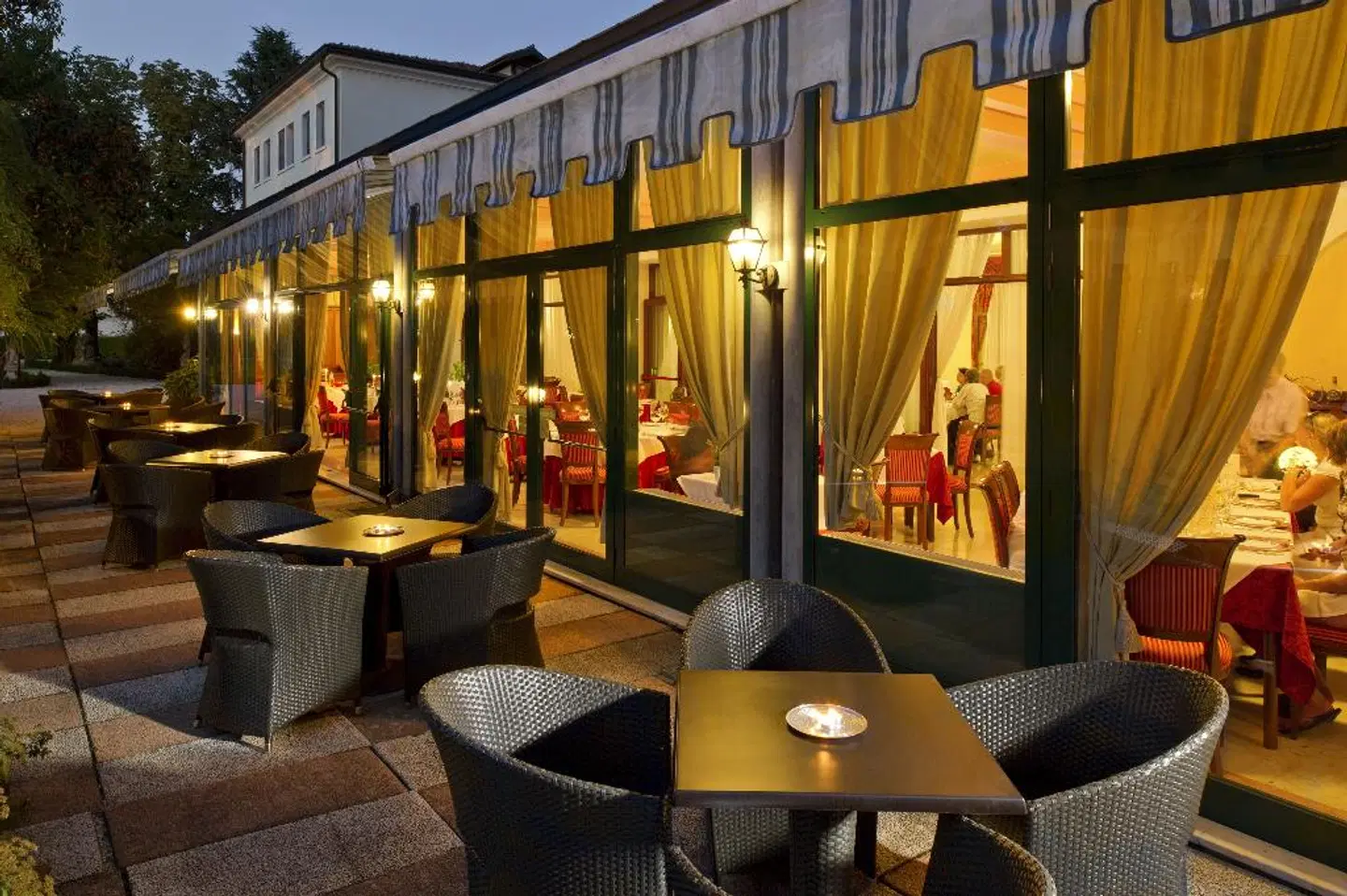 Villa Pace Park Hotel Bolognese Terrasse