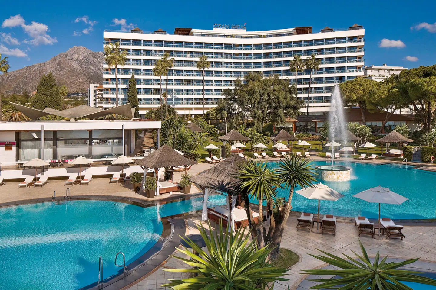 Don Pepe Gran Meliá OUTDOOR_POOL