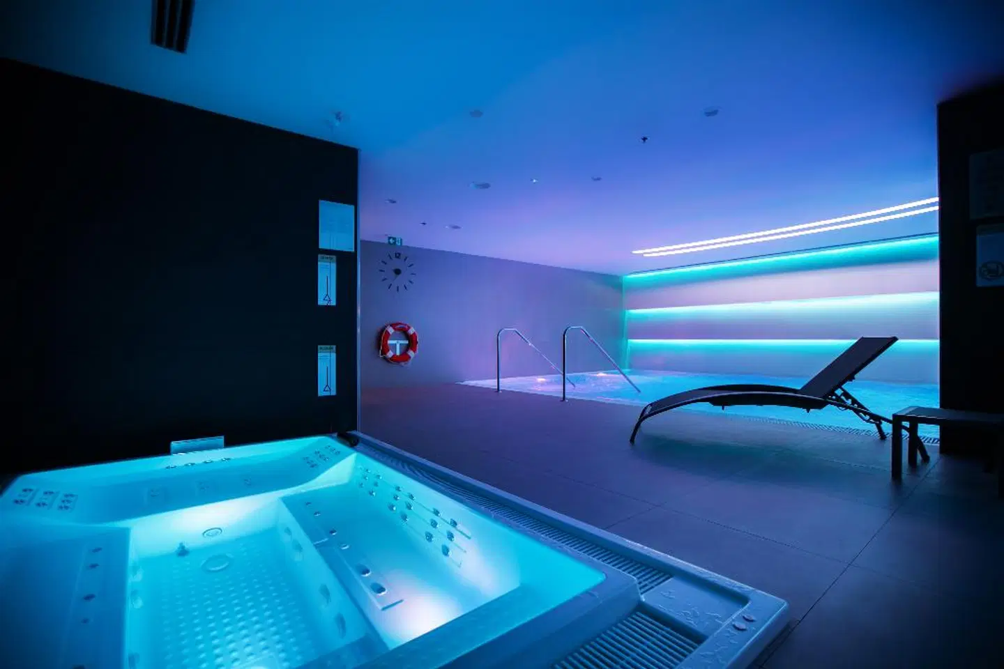 Marvie Hotel & Health Hallenbad