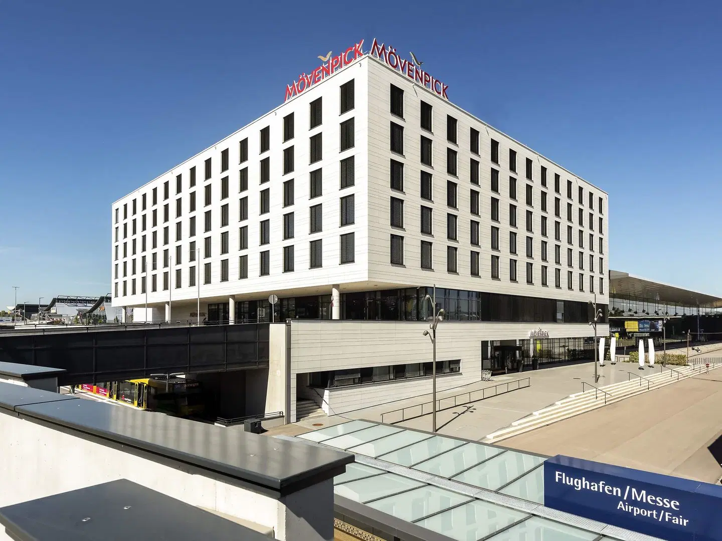 Mövenpick Hotel Stuttgart Messe & Congress EXTERIOR