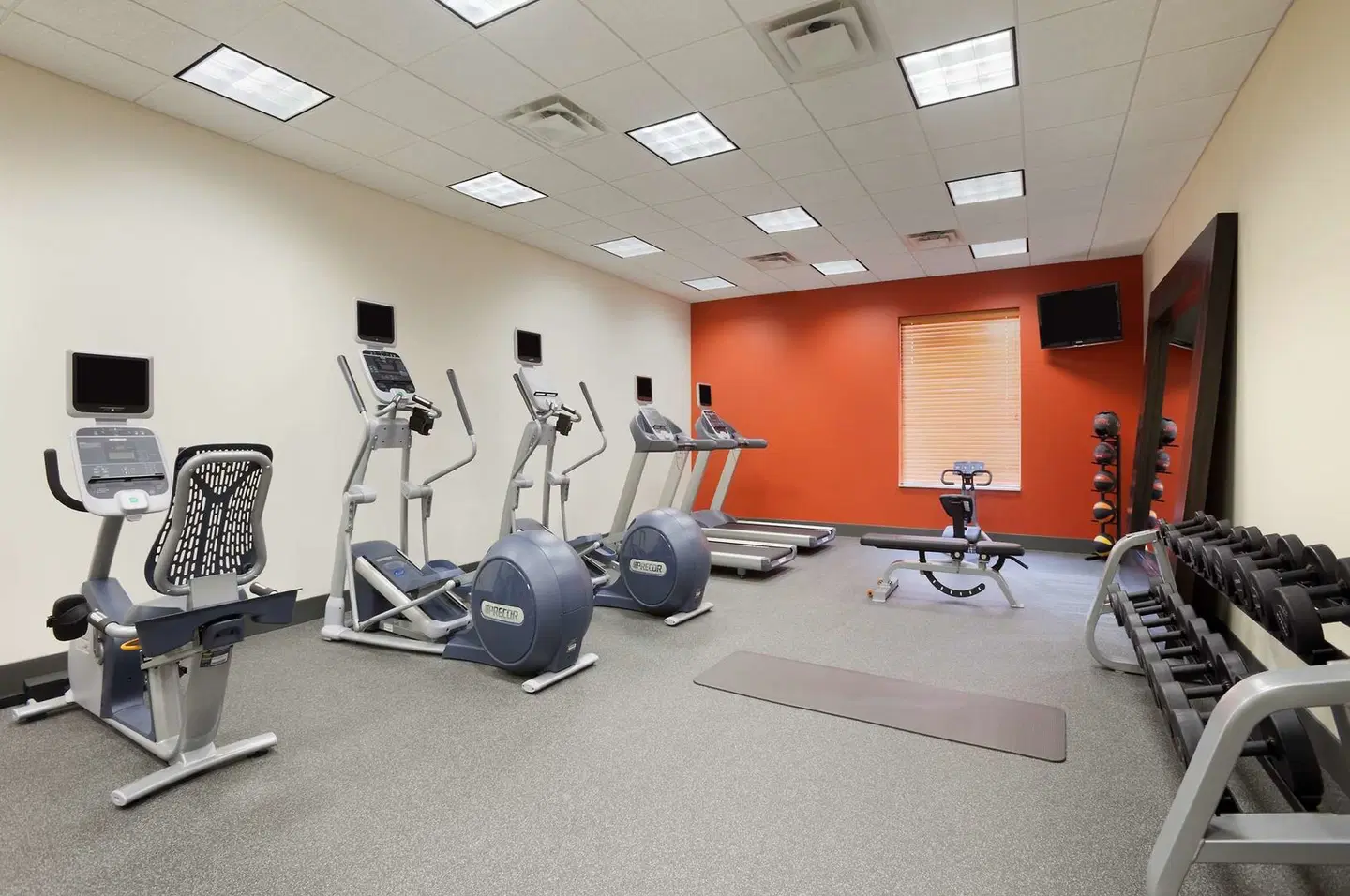 Hilton Garden Inn Edmonton International Airport SPORTS_AND_LEISURE