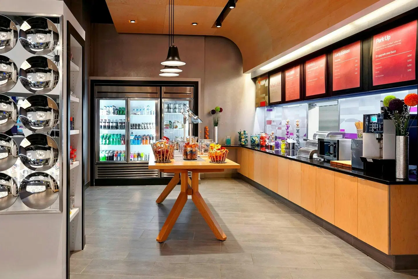 Aloft by Marriott Calgary University Bar