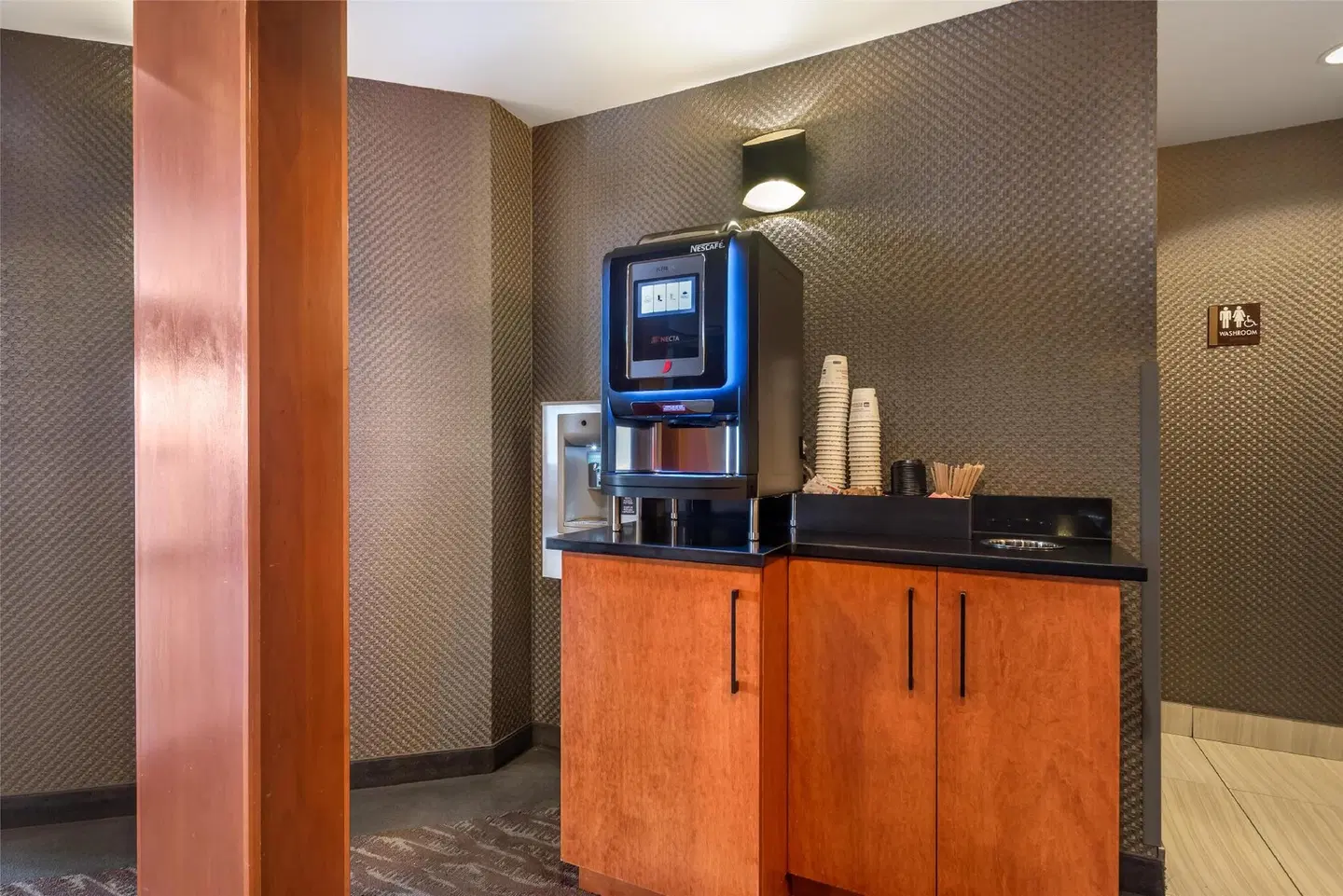Best Western PLUS Calgary Centre Inn LOUNGE_LOBBY