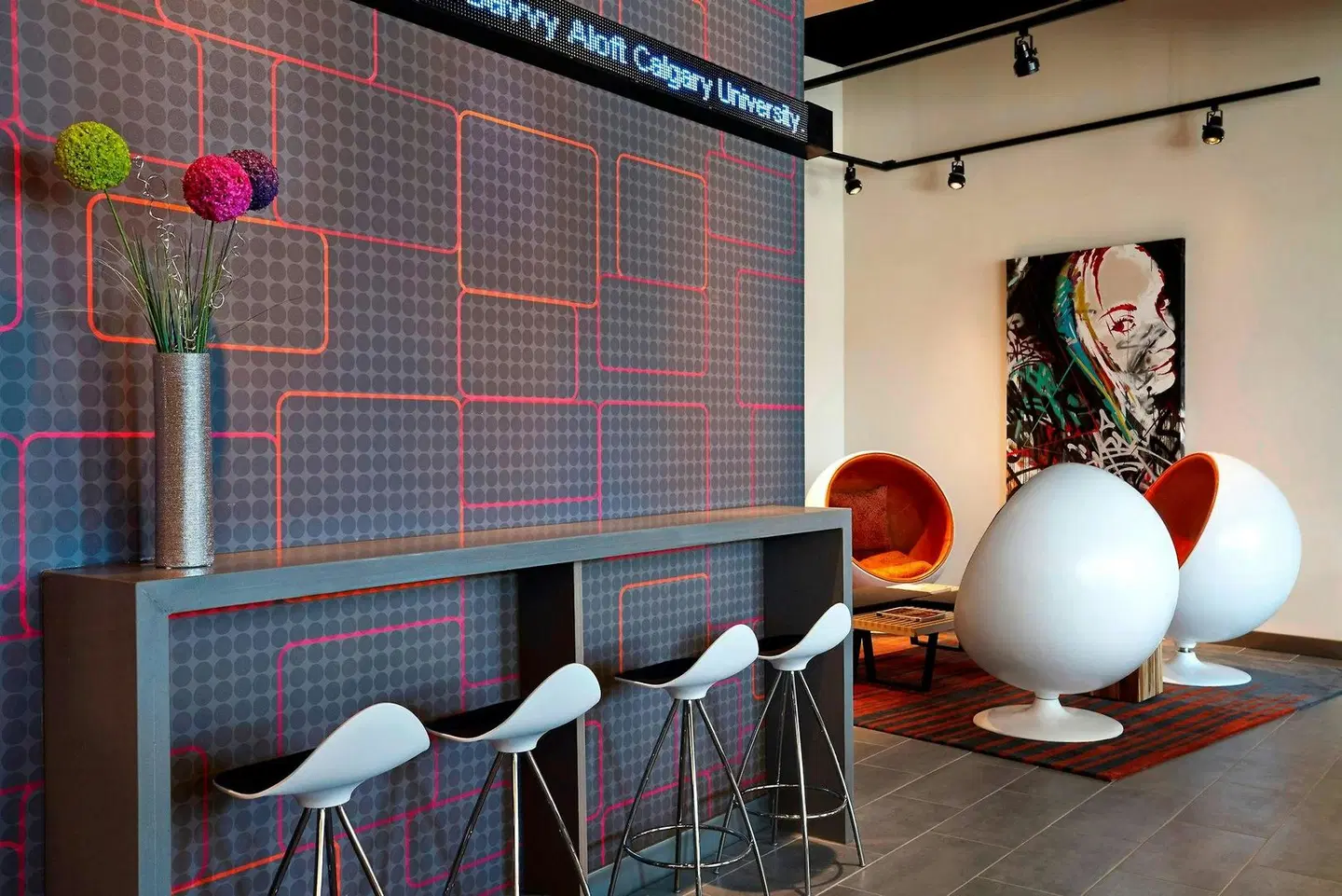 Aloft by Marriott Calgary University Bar