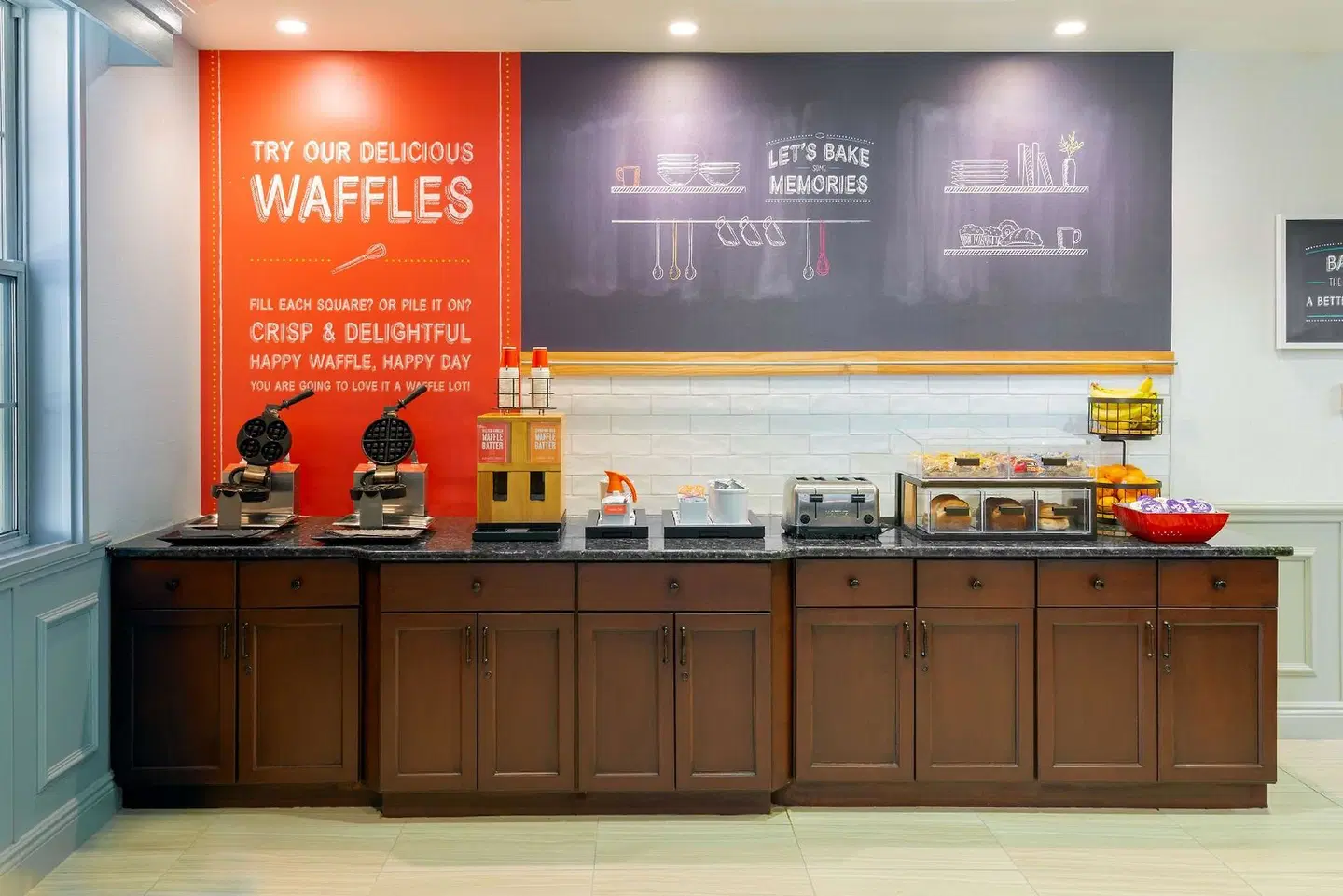 Hampton Inn Buffalo - Williamsville Bar