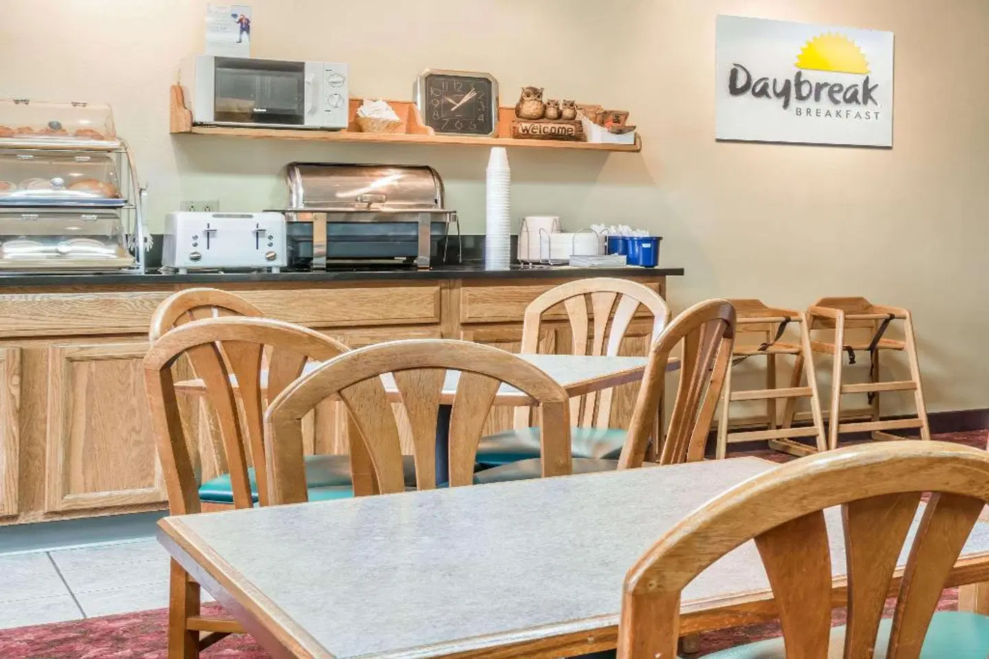Days Inn by Wyndham Black River Falls Restaurant