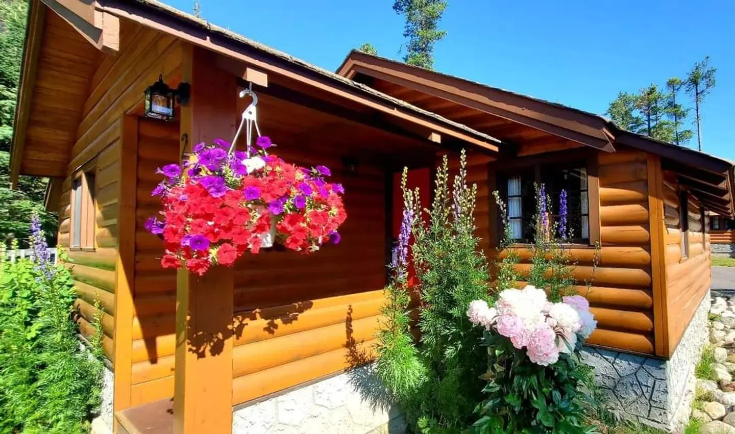 Becker's Chalets EXTERIOR