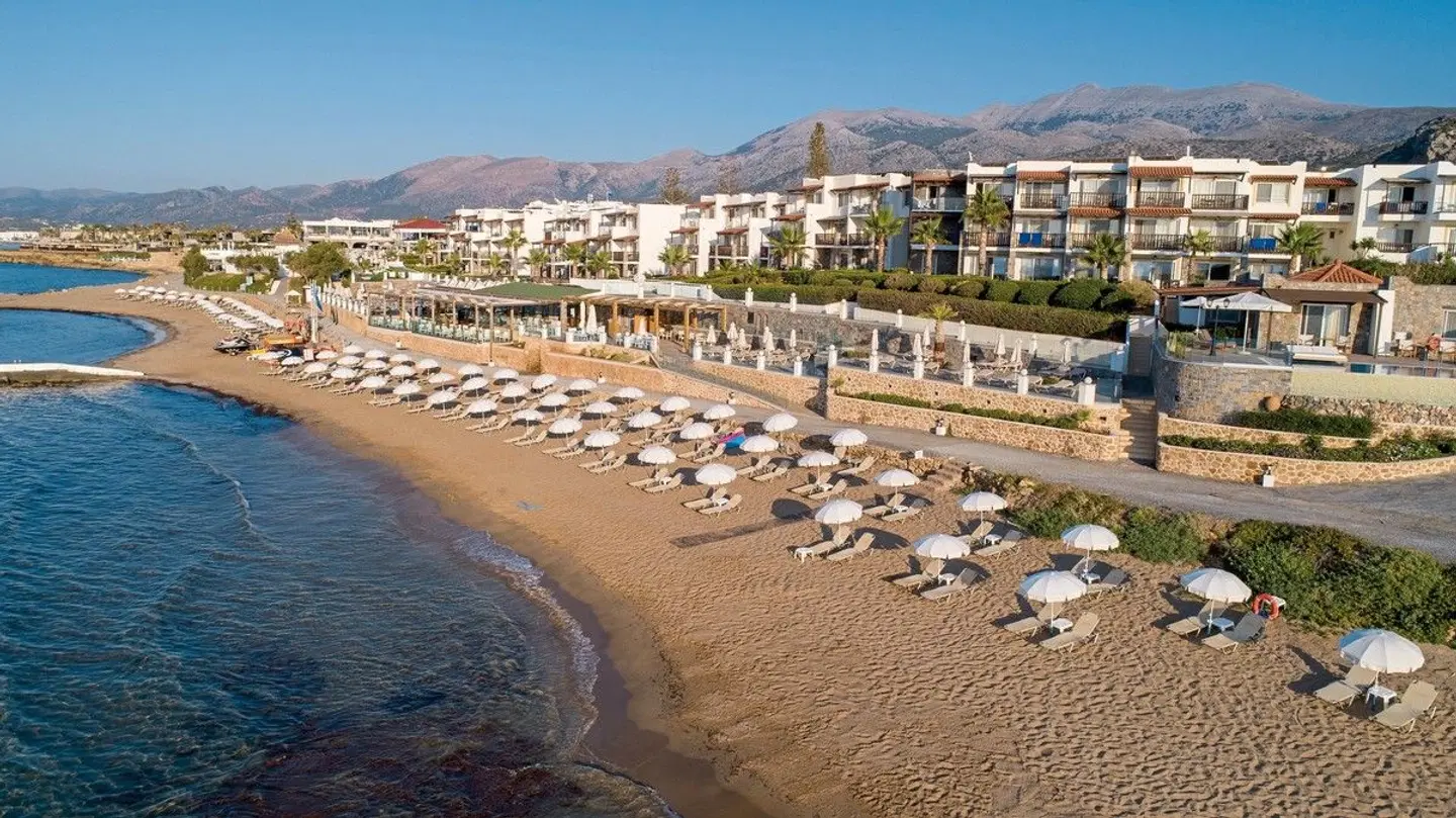 Alexander Beach Hotel & Village Resort Strand