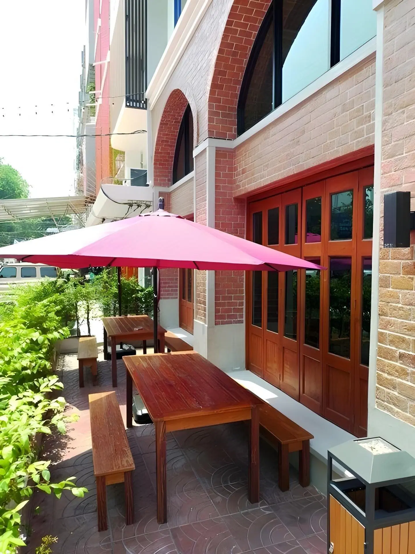 Ago Hotel Chinatown Terrasse