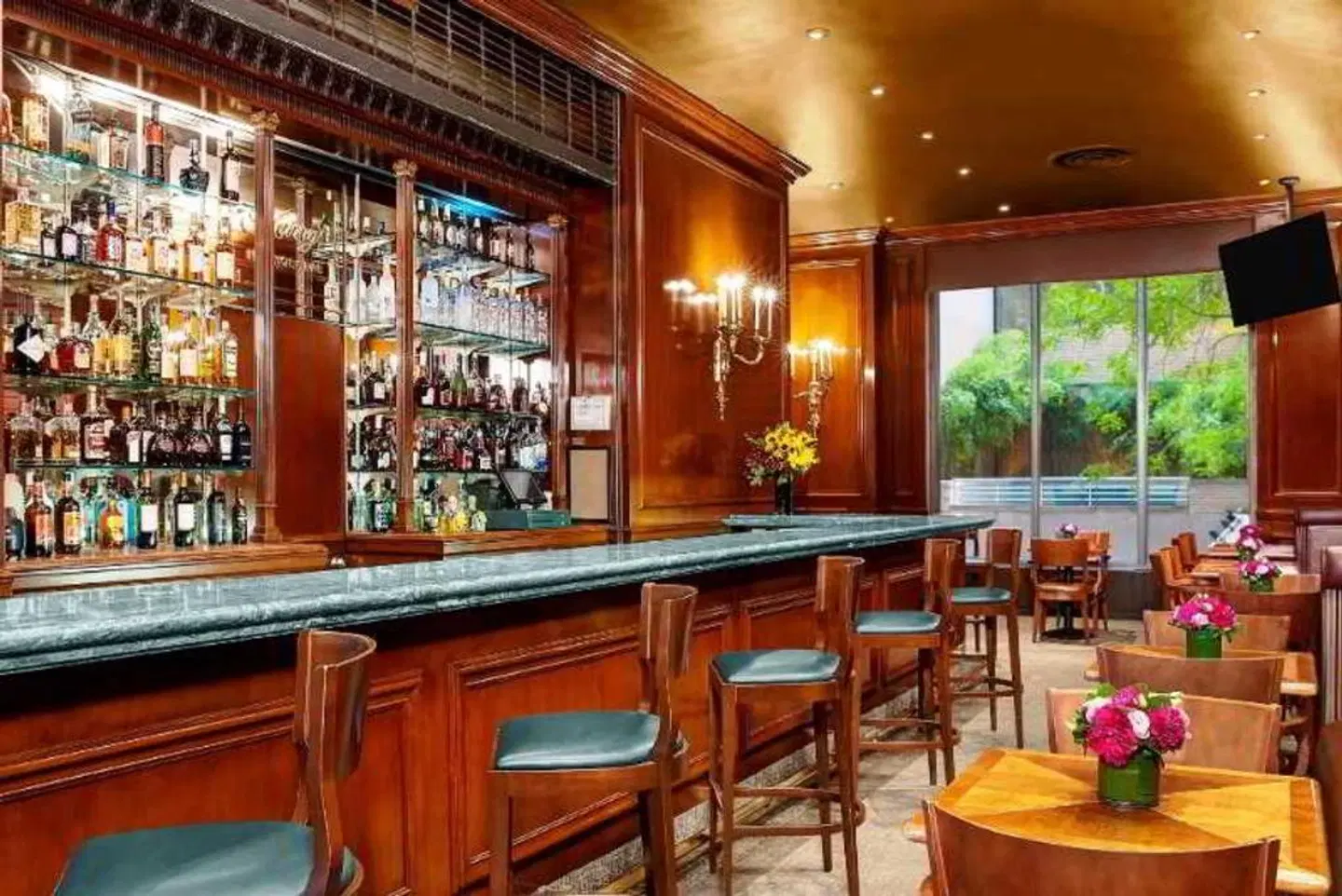 Park Lane Hotel Bar