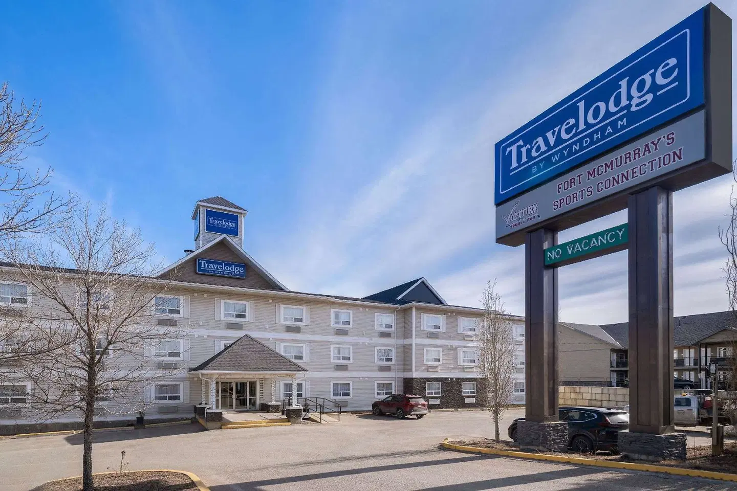 Travelodge by Wyndham Fort McMurray EXTERIOR