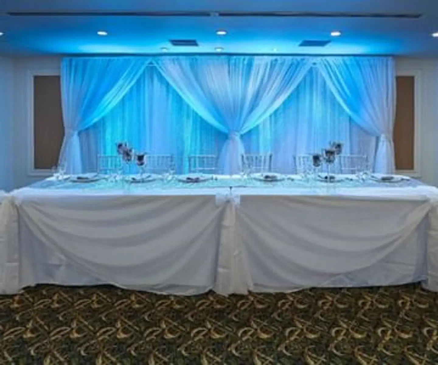 Varscona Hotel on Whyte LOUNGE_LOBBY