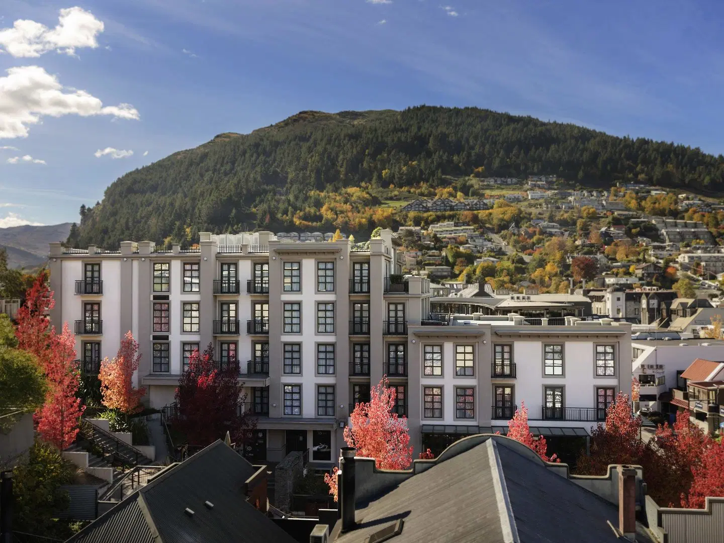 Sofitel Queenstown - Hotel & Spa EXTERIOR