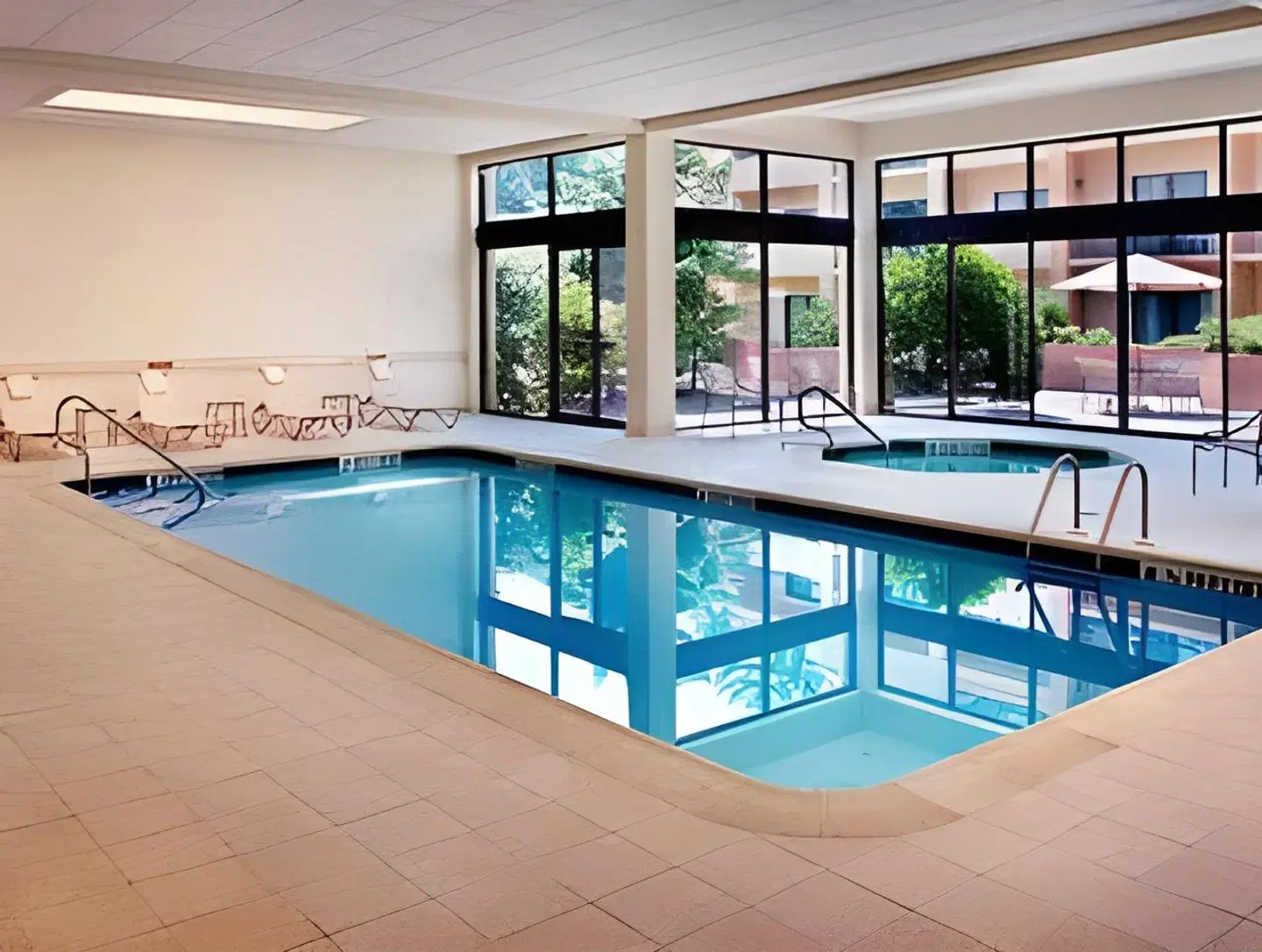 Courtyard by Marriott Tarrytown Westchester County Hallenbad