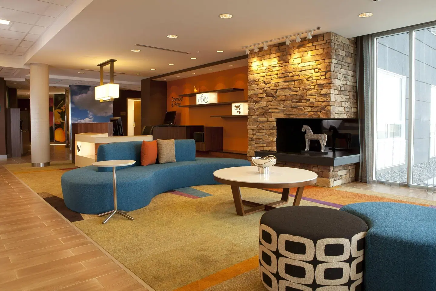 Fairfield by Marriott Inn & Suites Lethbridge LOUNGE_LOBBY