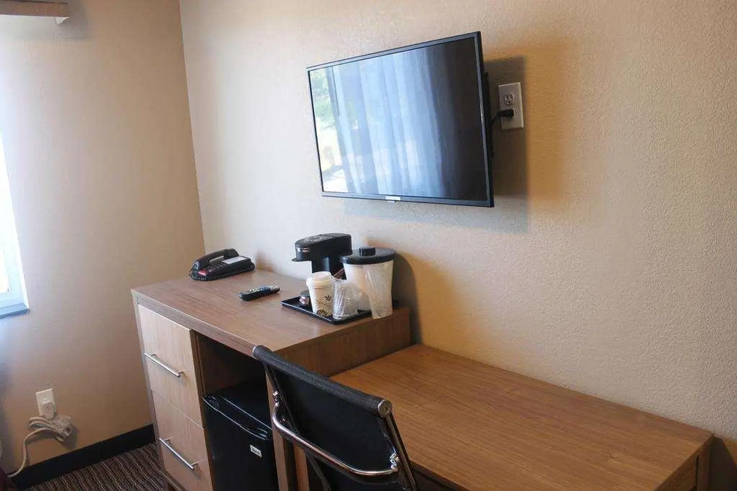 Days Inn by Wyndham Brooklyn Borough Park ROOM_EXAMPLE