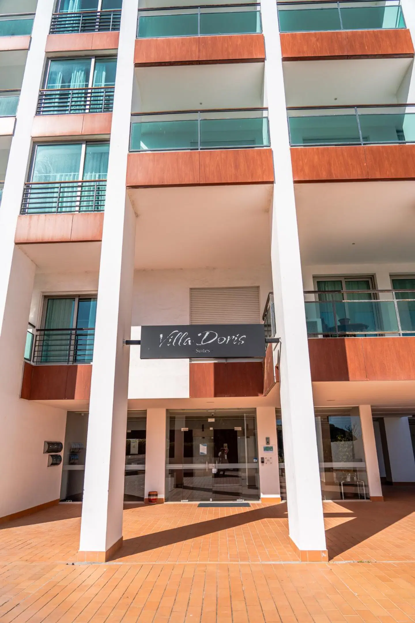 Villa Doris Suites EXTERIOR