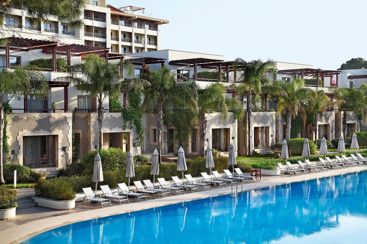 Ela Excellence Resort OUTDOOR_POOL