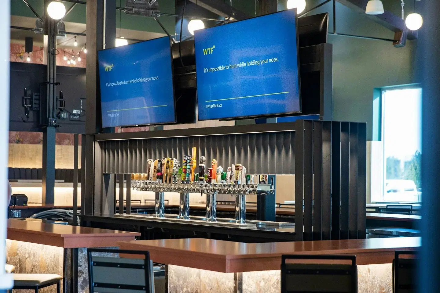 Four Points by Sheraton Edmonton Gateway Bar