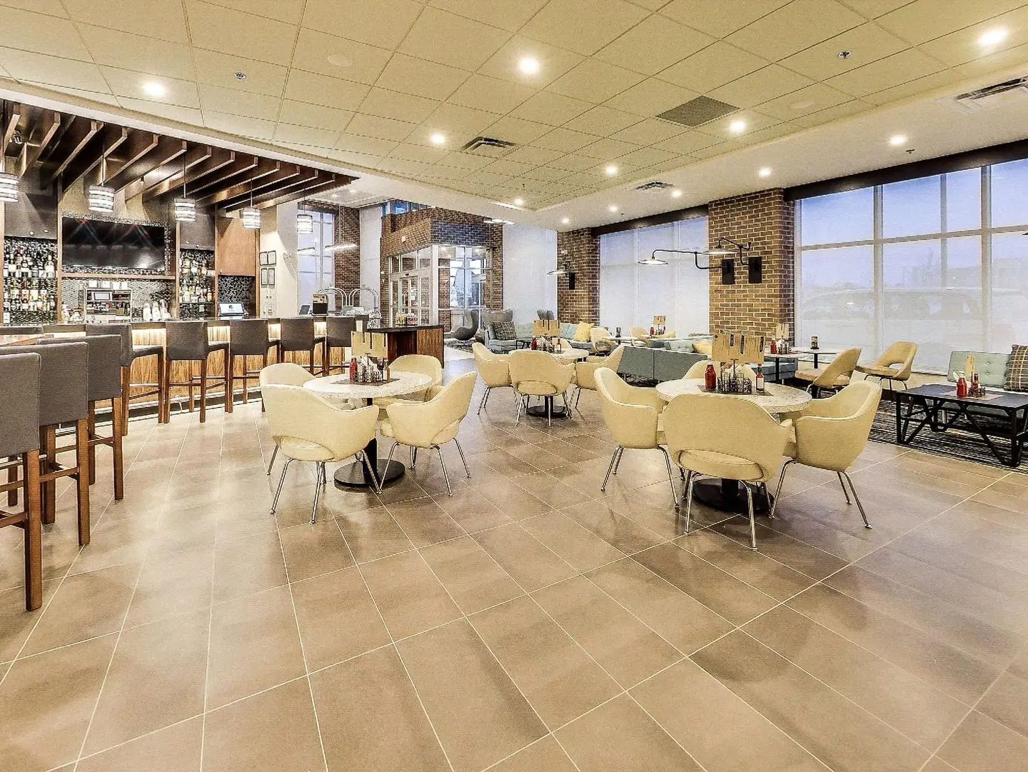 Hyatt Place Edmonton West Restaurant