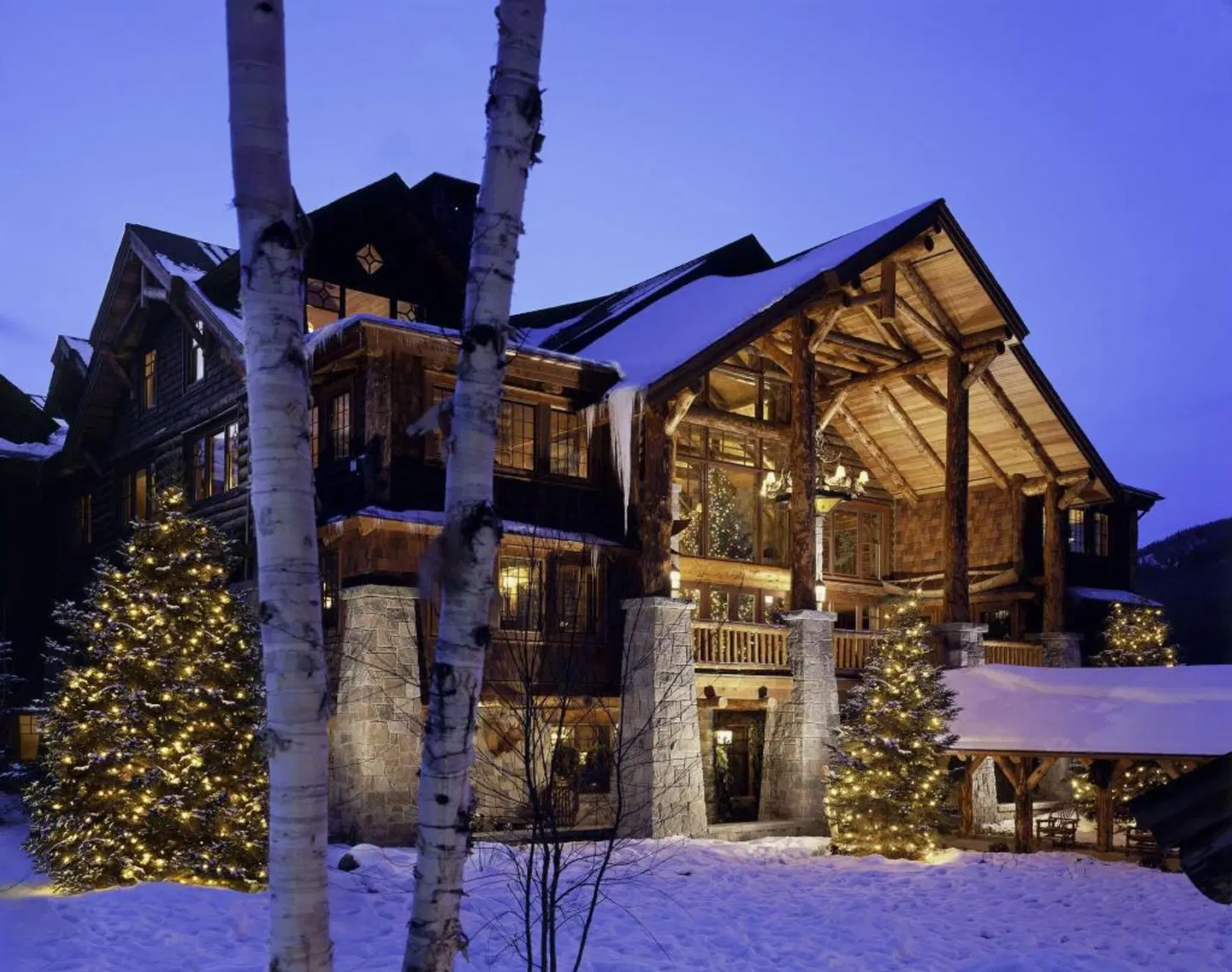 The Whiteface Lodge EXTERIOR