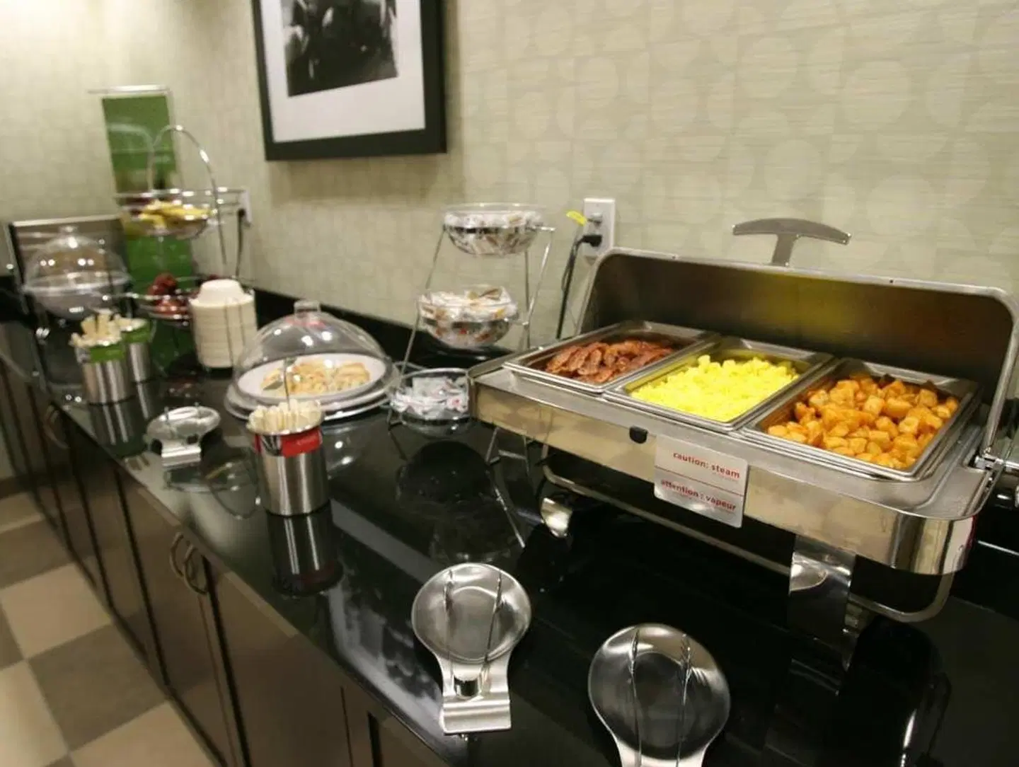 Hampton Inn by Hilton Fort Saskatchewan Restaurant