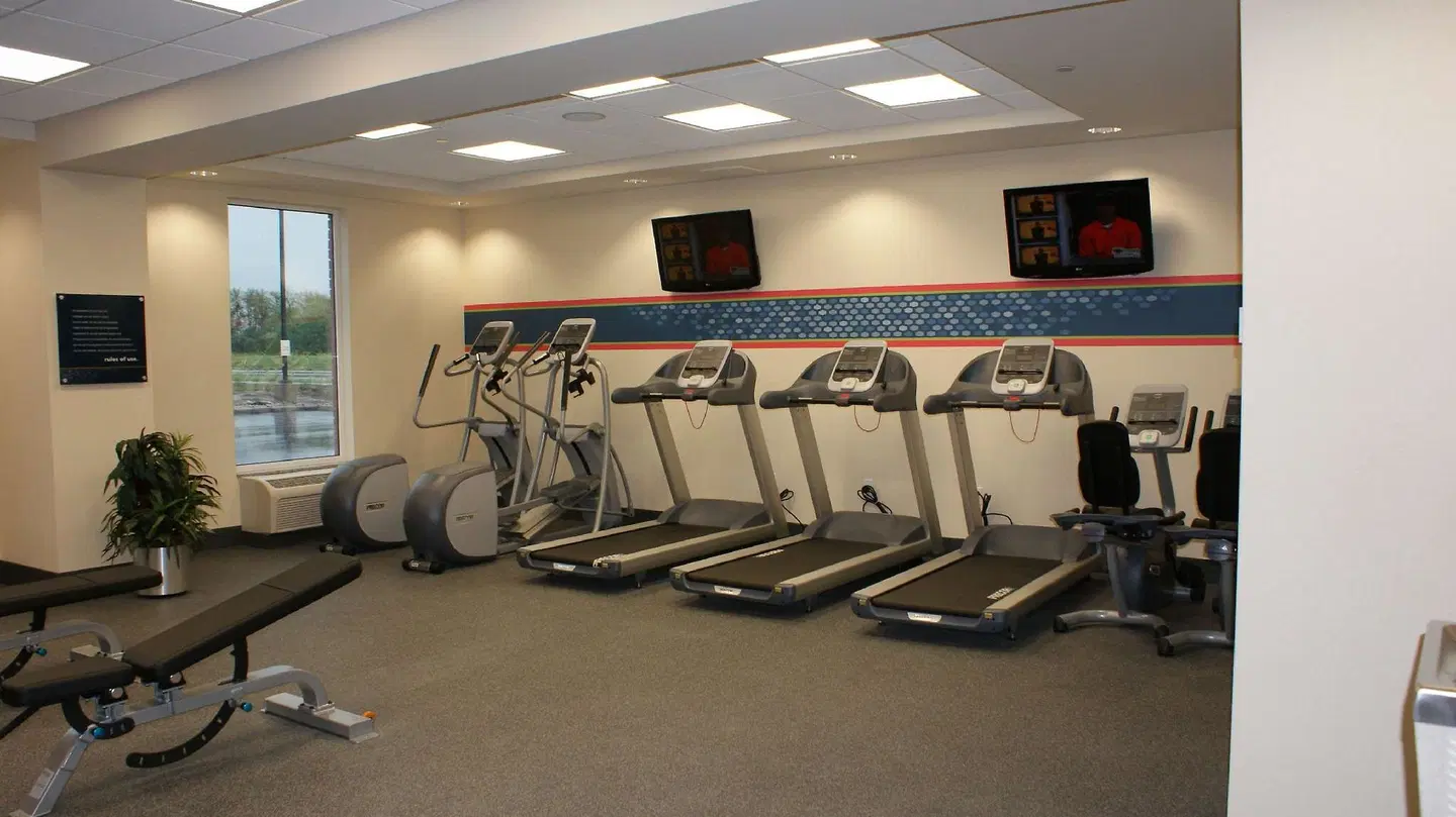 Hampton Inn by Hilton Fort Saskatchewan SPORTS_AND_LEISURE