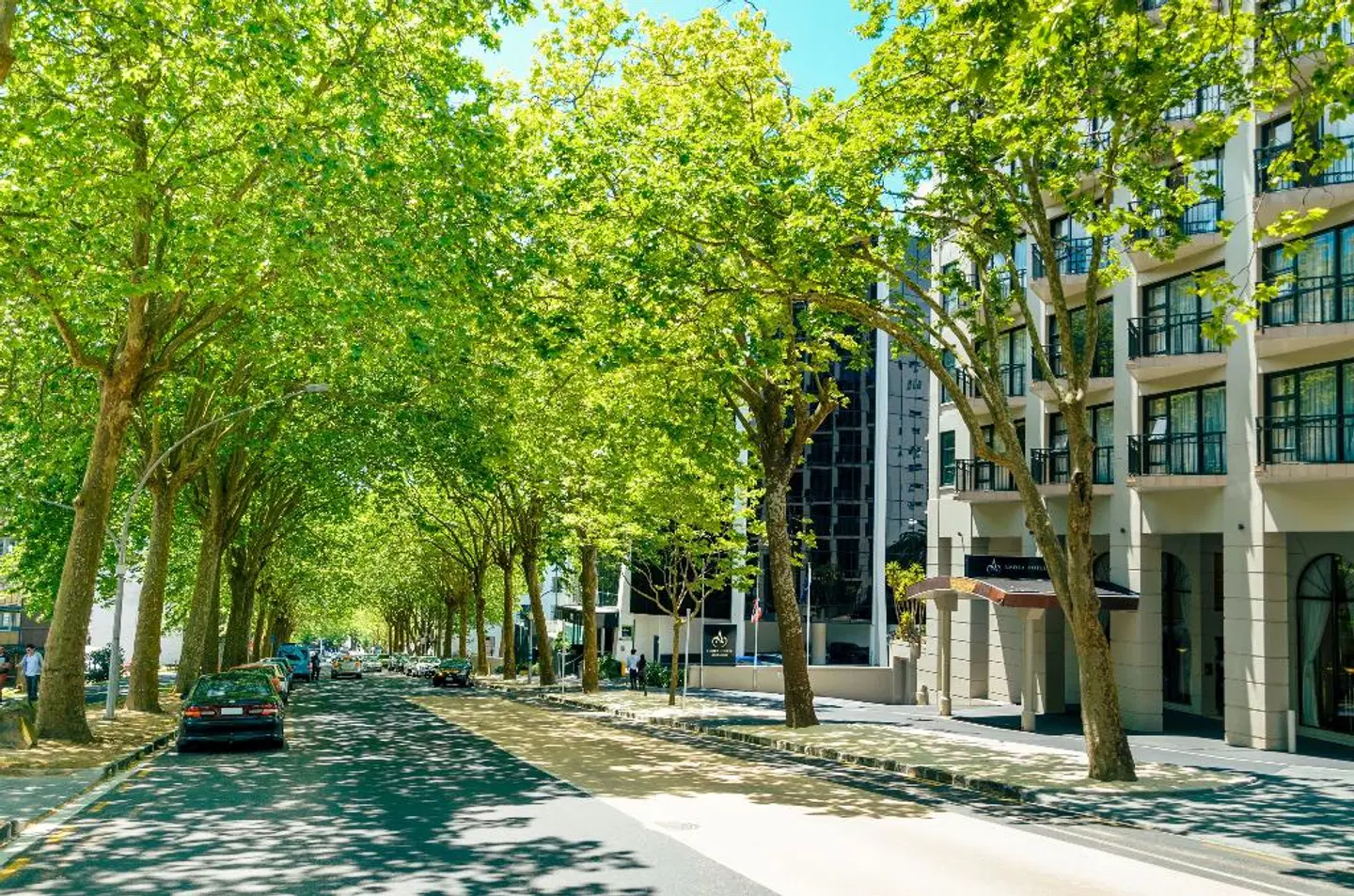 Parkside Hotel & Apartments LANDSCAPE