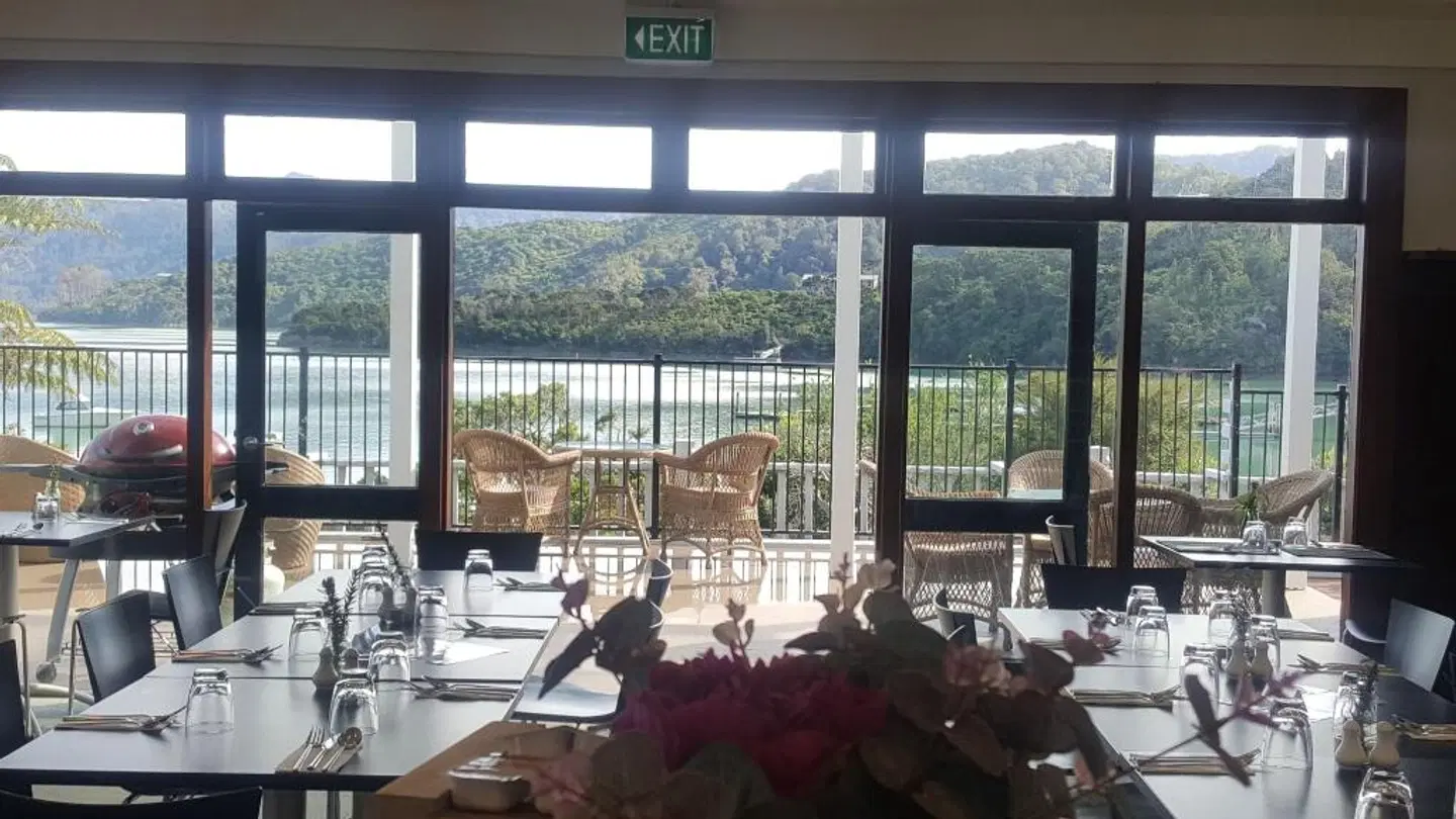 Portage Resort Restaurant