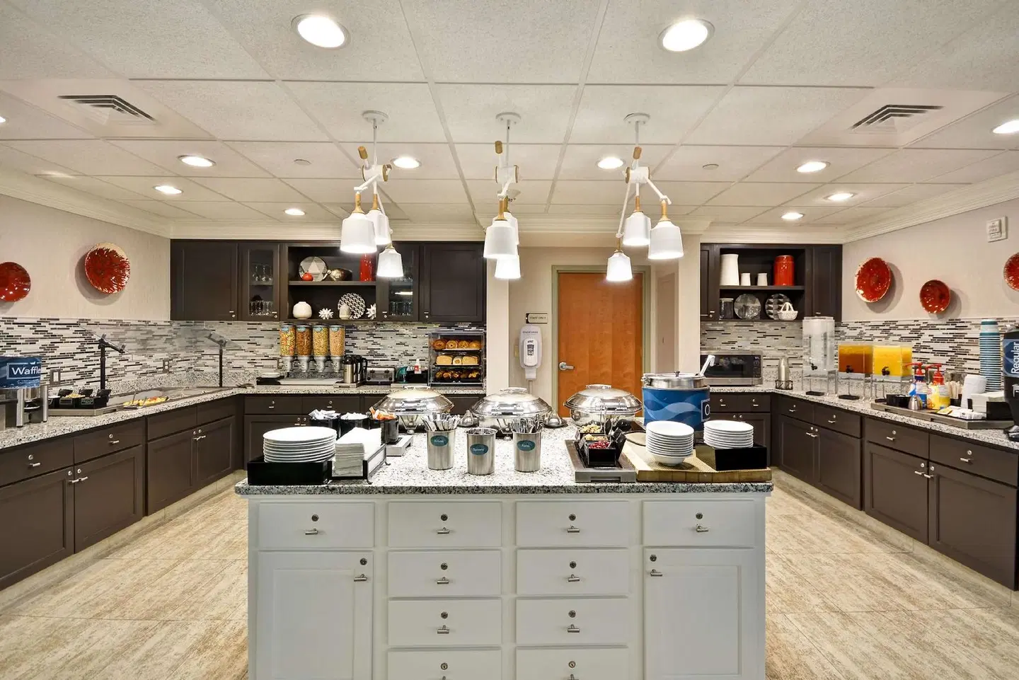 The Homewood Suites by Hilton Ithaca Restaurant
