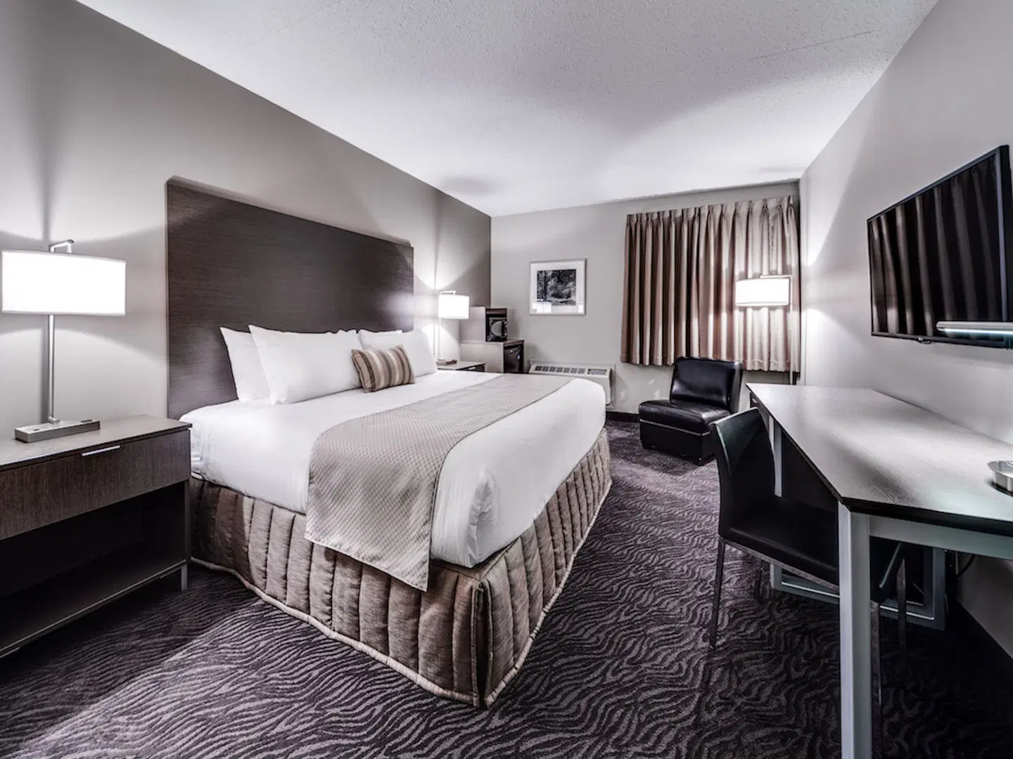 Heritage Inn Hotel & Convention Centre - High River ROOM_EXAMPLE