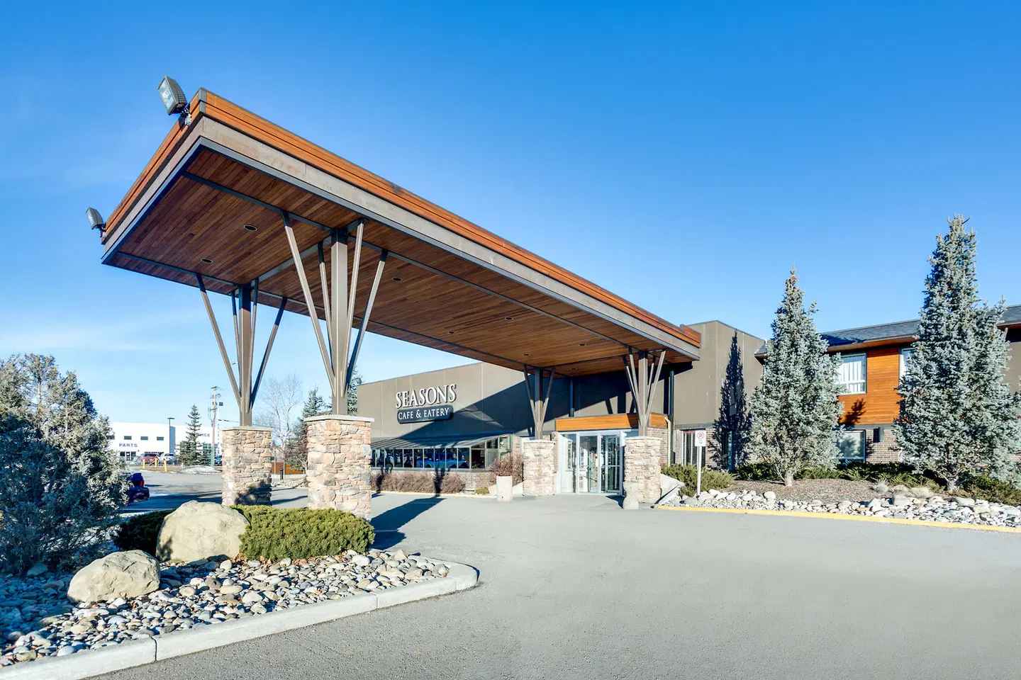 Heritage Inn Hotel & Convention Centre - High River Strand