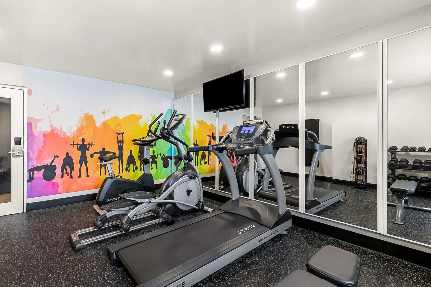 Best Western Buffalo Inn & Suites SPORTS_AND_LEISURE