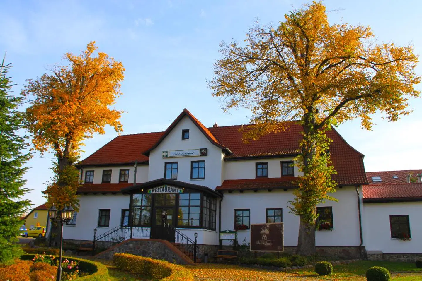 Land Gut Hotel Hermann EXTERIOR