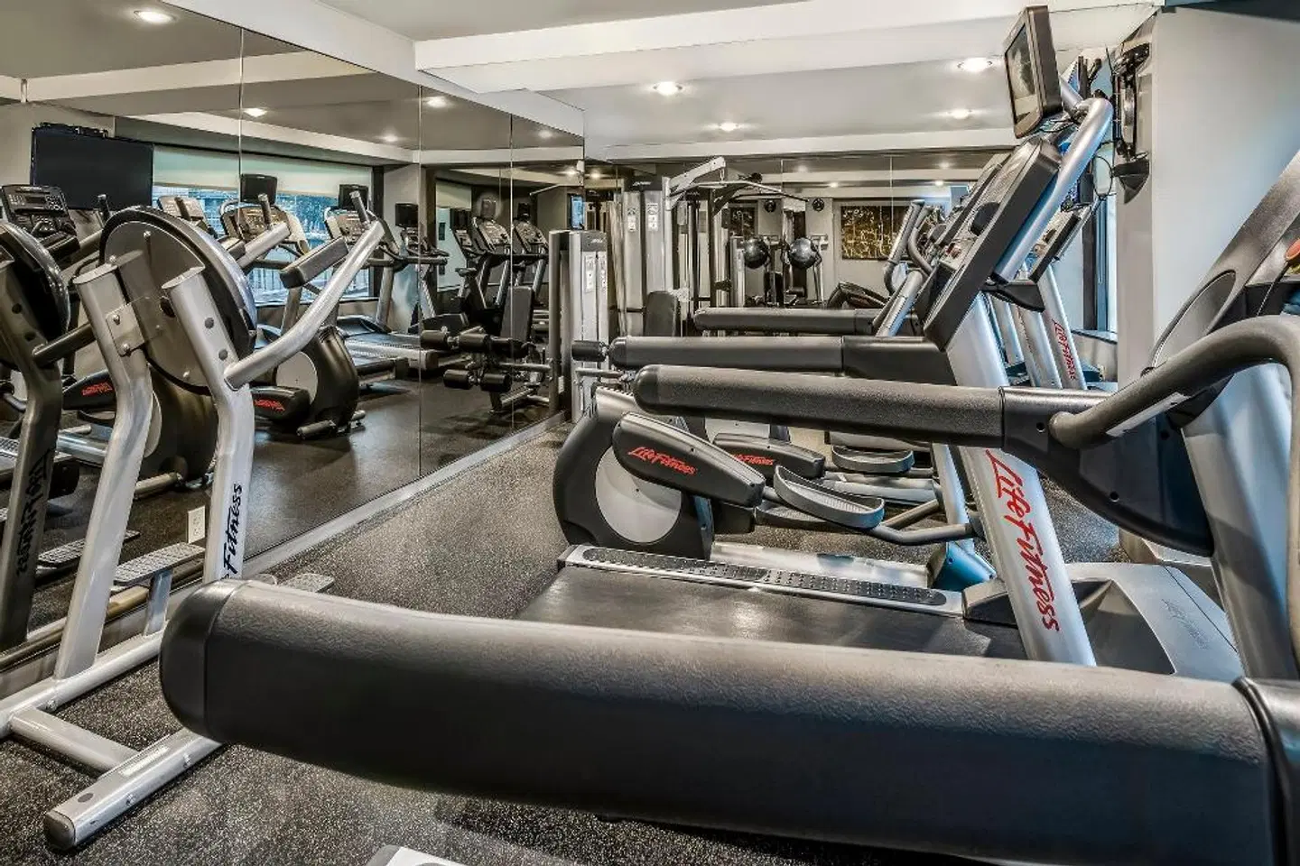 Crowne Plaza Seattle Downtown Area by IHG SPORTS_AND_LEISURE
