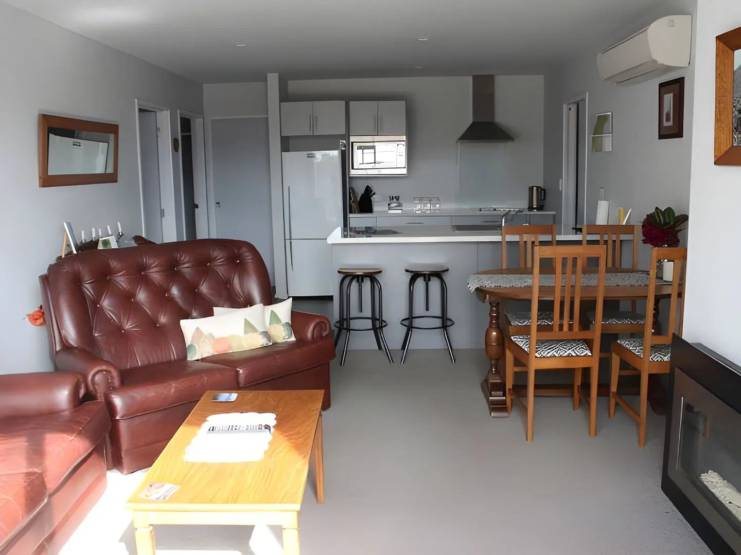 The Mackenzie Suites ROOM_EXAMPLE