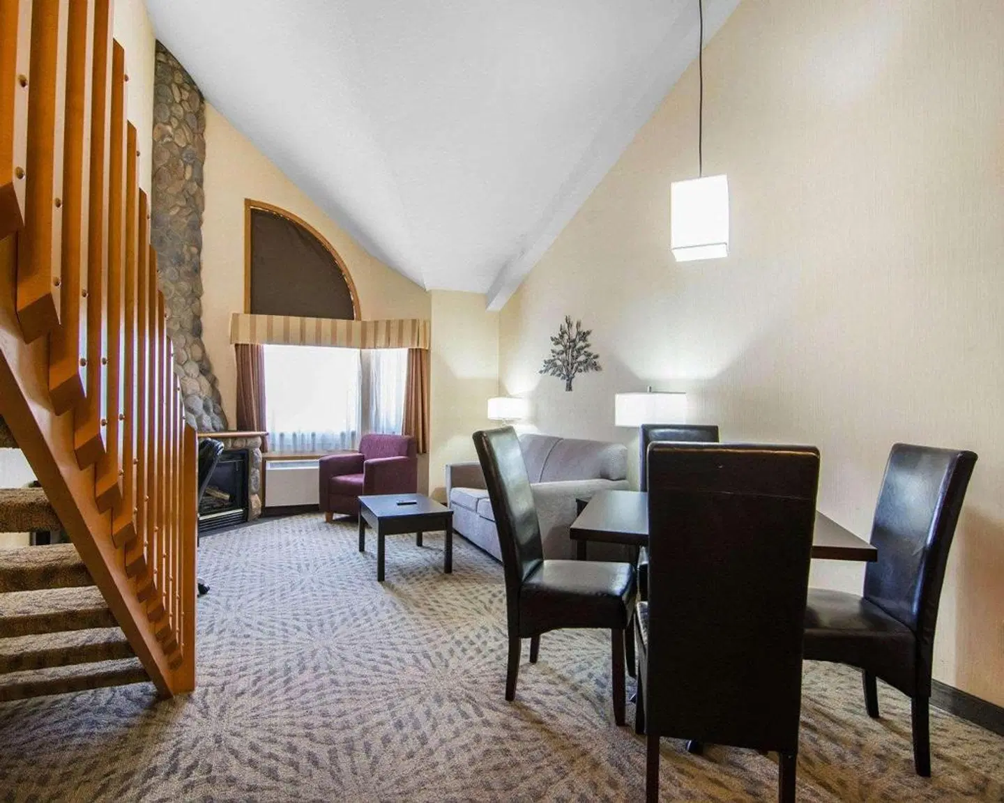 Quality Resort Chateau Canmore ROOM_EXAMPLE