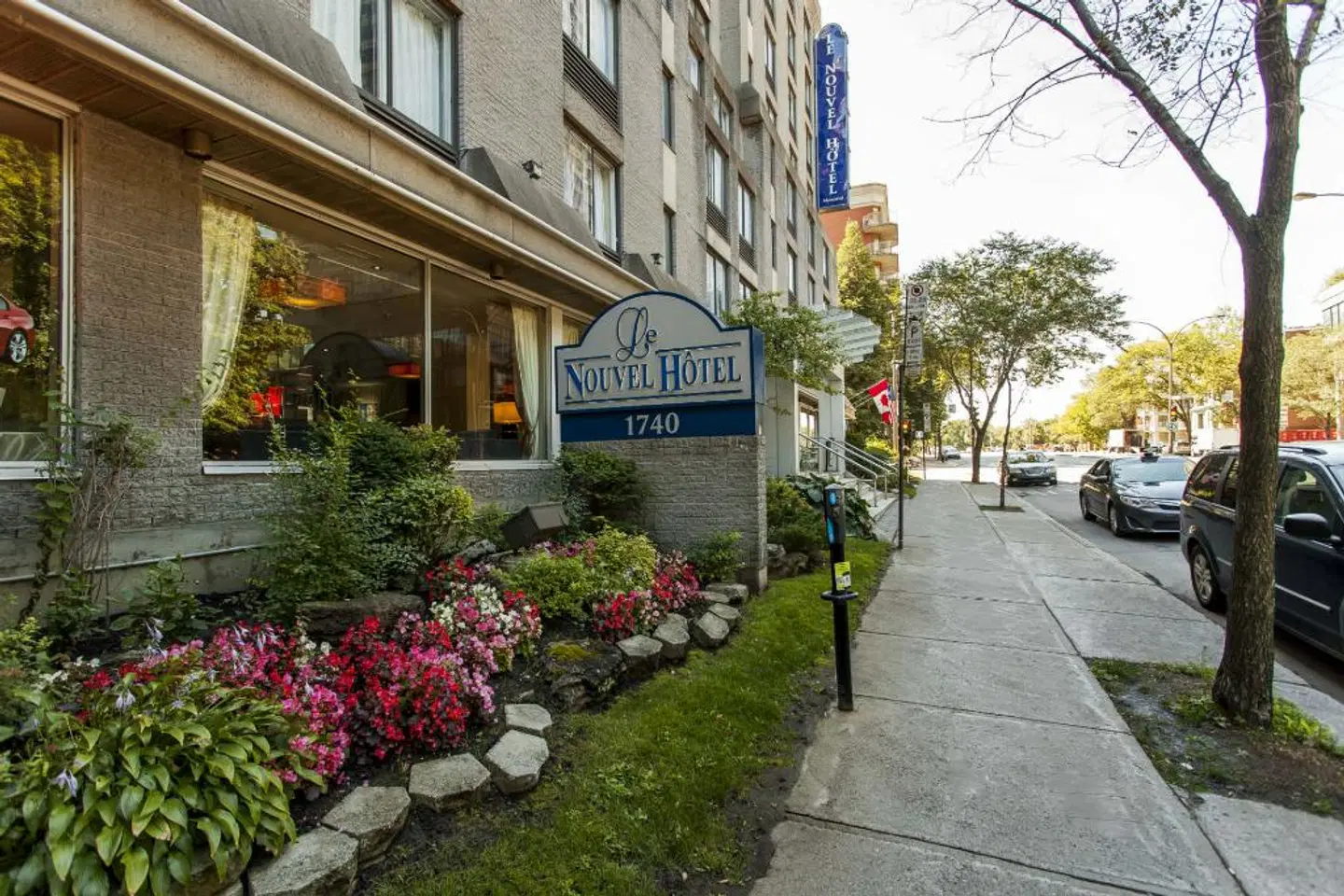 Le Nouvel Hotel & Spa EXTERIOR