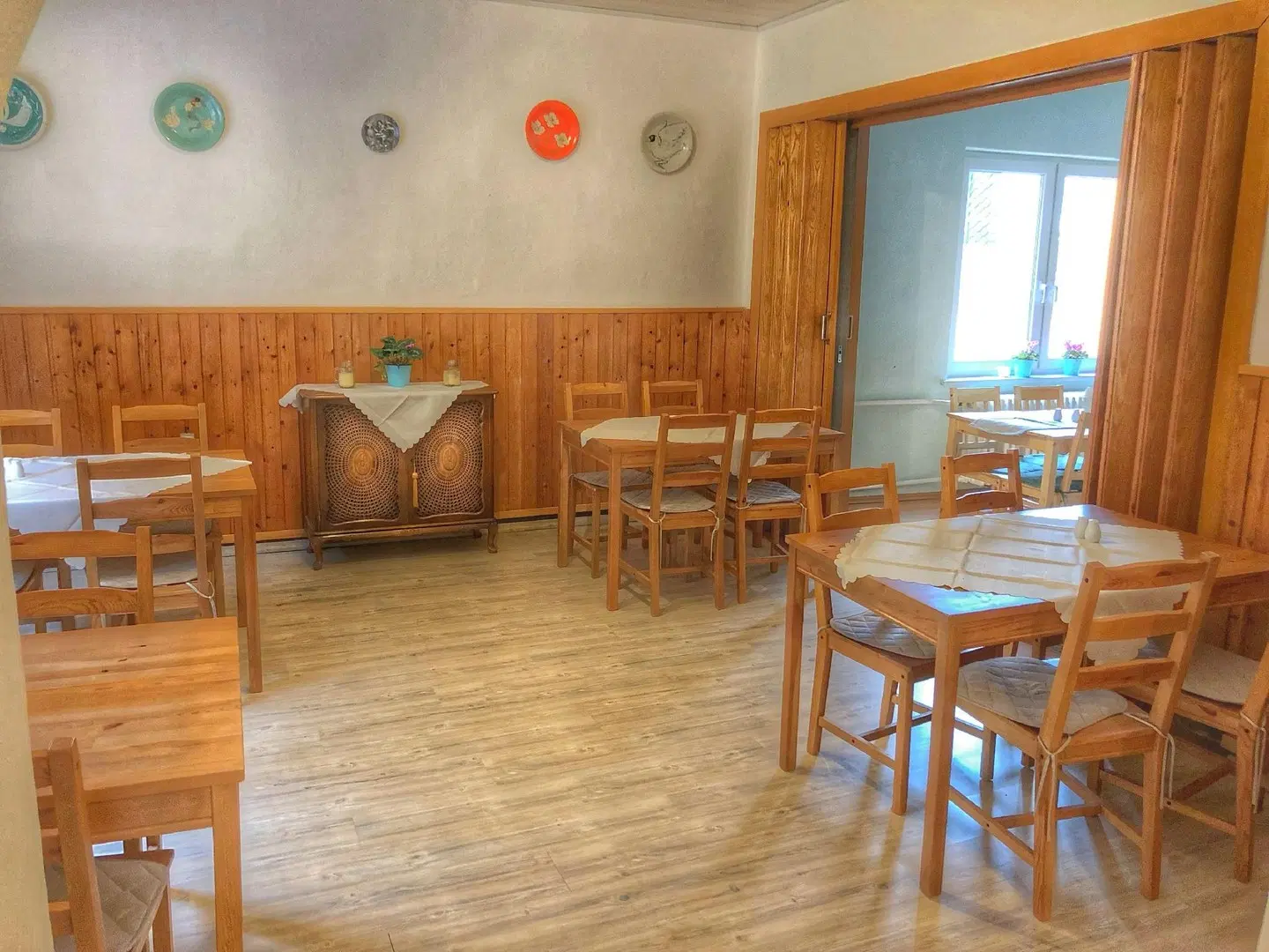 RIVERSIDE INN ROOM_EXAMPLE