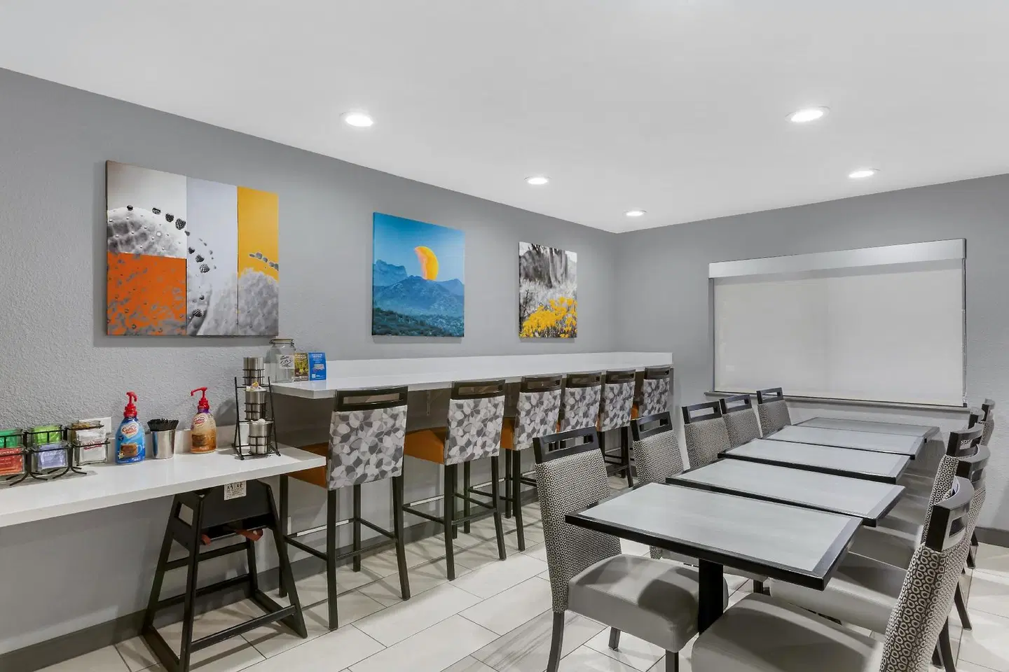 Best Western Blythe Bar