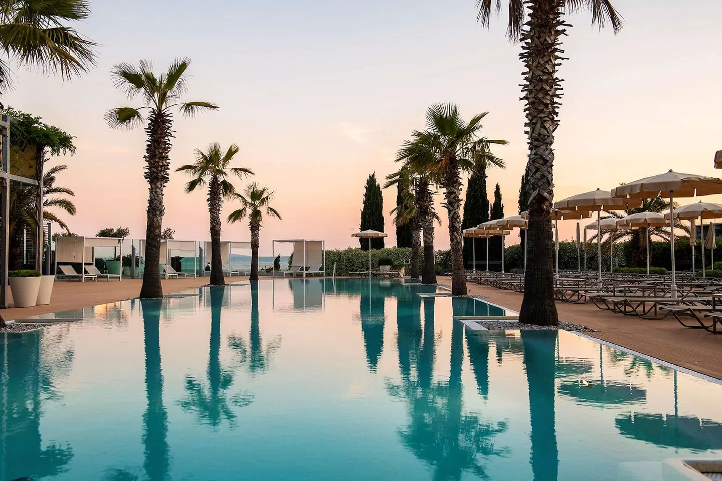 Radisson Blu Resort & Spa, Split OUTDOOR_POOL