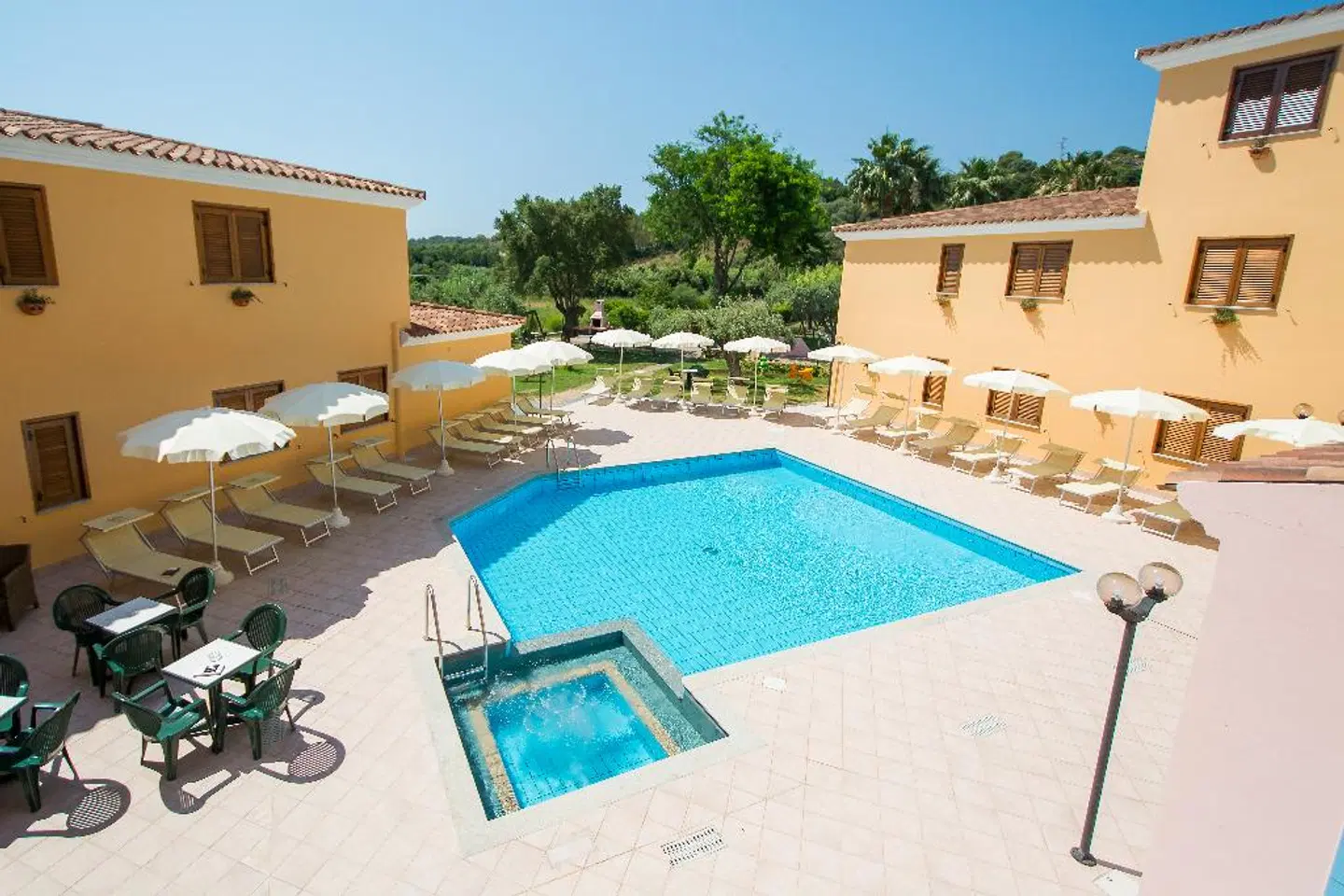 Residence Cala Viola OUTDOOR_POOL